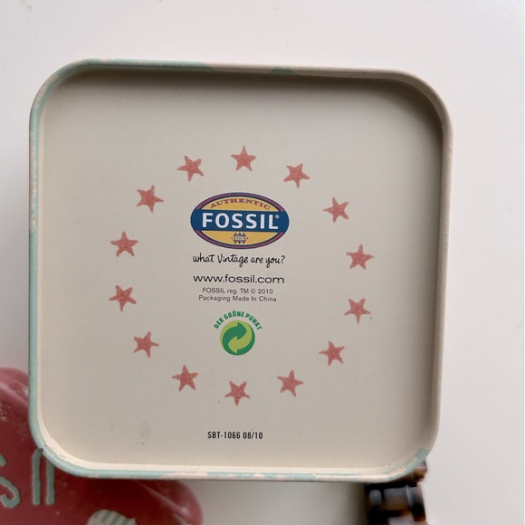 Fossil Tortoise Watch - Picture 4 of 4